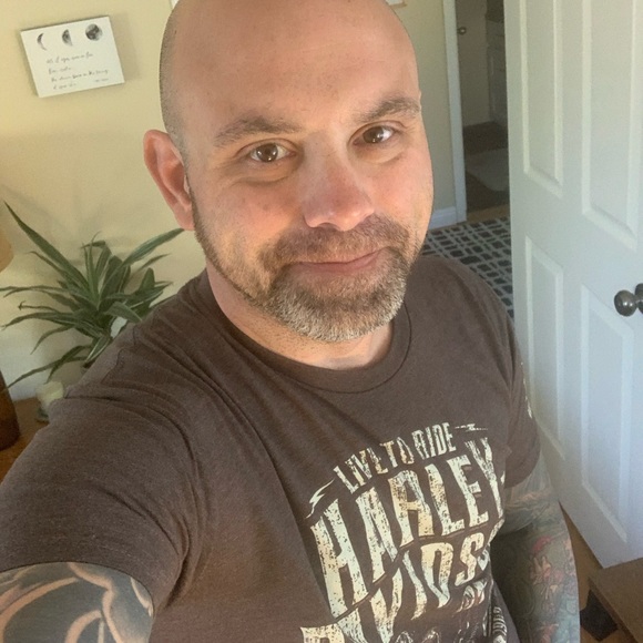 Meet your Posher, Joe - Picture 5 of 7